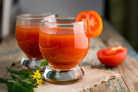 Mehr über den Artikel erfahren Tomatensaft mit Leinöl