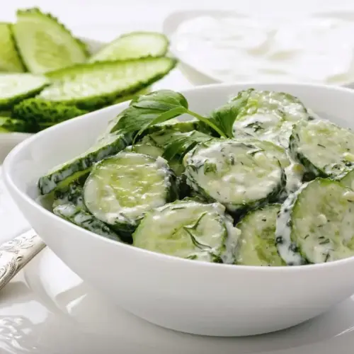 Polnischer Gurkensalat - Mizeria